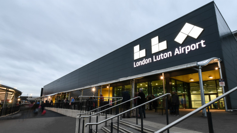Airport taxis for London Luton