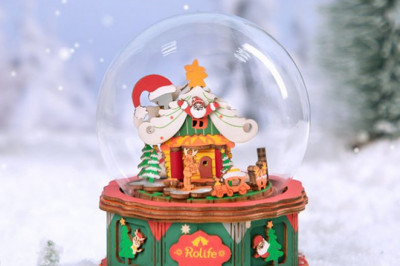 6 Beautiful Music Box Puzzles That Are Fun to Play at Home