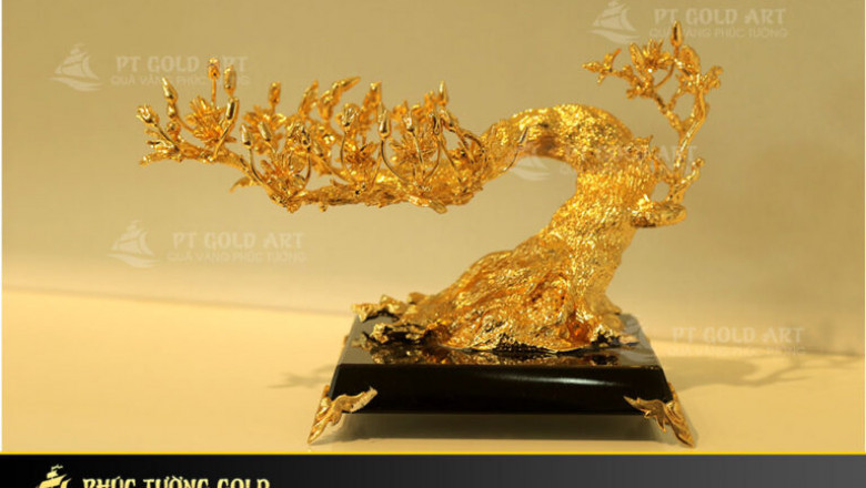 Qua tang khach hang cuoi nam