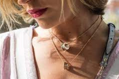 Types of pendant to buy this season