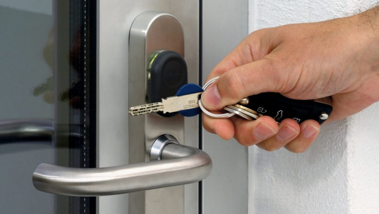 A Locksmith professional Services Company Can Open up Your Shut Car Door