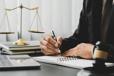 Understanding The Full Benefits of Workers' Compensation