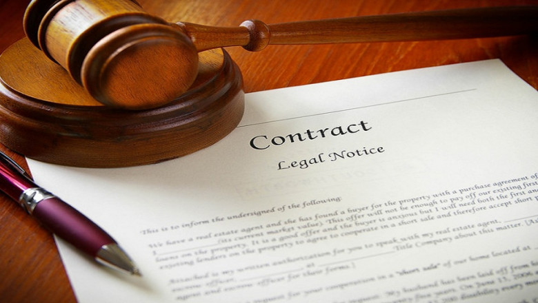 4 Major Reasons To Hire Small Business Contract Lawyers