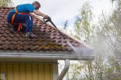 What is the Severity of Damage Caused by Clogged Gutters?