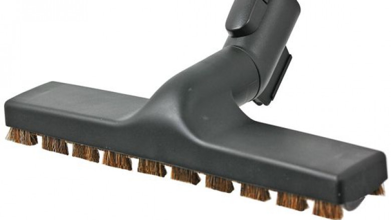 How to remove hair from vacuum cleaner brush?