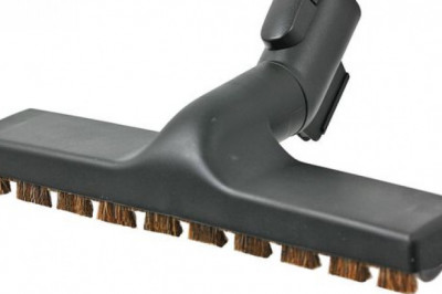 How to remove hair from vacuum cleaner brush?