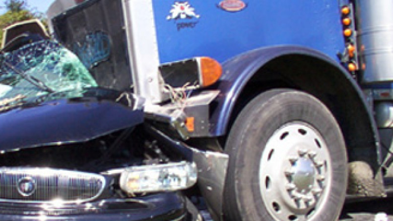 The Difference Between Truck Accident and Car Accident