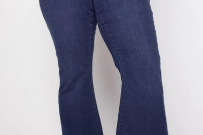 5 Ways to Dress Bell Bottom Jeans for Women
