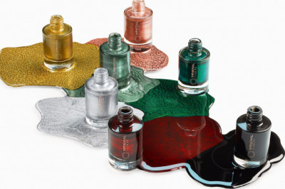 6 Tips for Healthy-Looking Holiday Nails