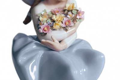 Collectible Llardo Figurines: A Magical World