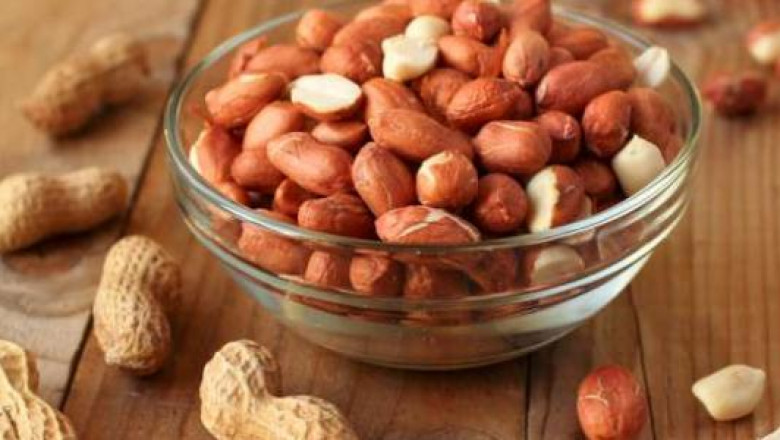 Do peanuts increase weight?