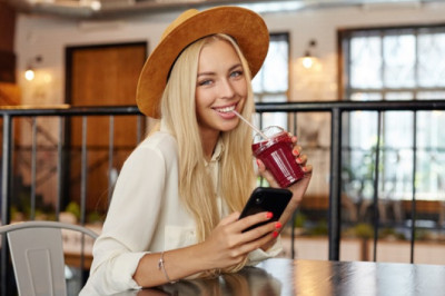 New Update for Instagram Features: You Can Share Stories Using Stories!