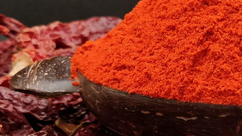 Five types of essential Indian spices used in daily dishes