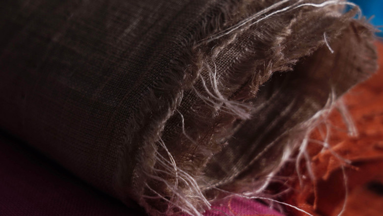 Buy linen fabric online