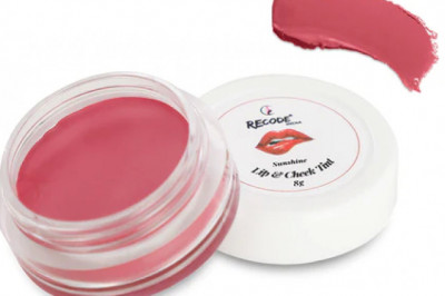 What Are the Benefits of Lip Balm in the Winter Season?
