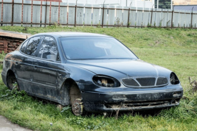 What Happens To Your Broken Car Once You Sell It For Recycling?