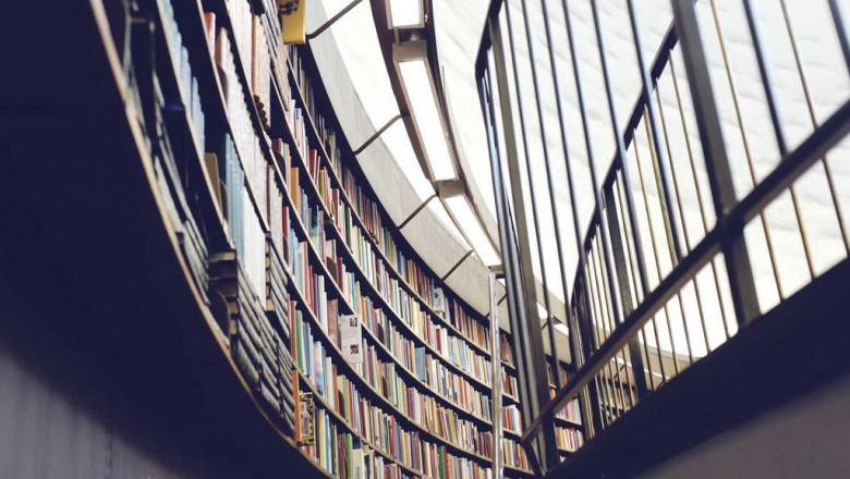 12 companies leading the way in candid women wearing pantyhose