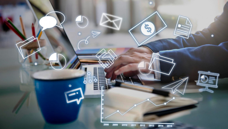 In 2022, Where Does Our Digital Life End and ‘Real Life’ Begin?