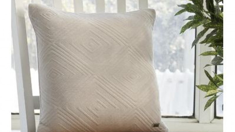 Buy Cushion Covers - Way to Refresh Your Room Setting