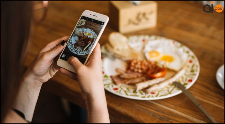 What should I consider when choosing an online ordering system?