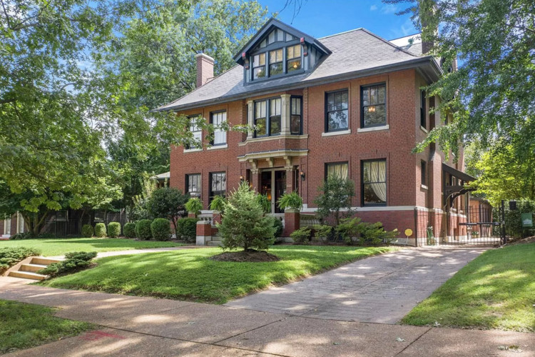 Home - Realtors St Louis | Sandpiper