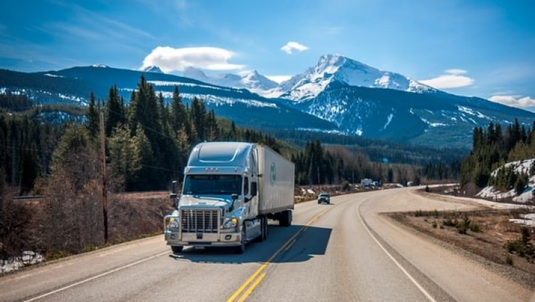 When Is the Right Time for CDL School Sacramento