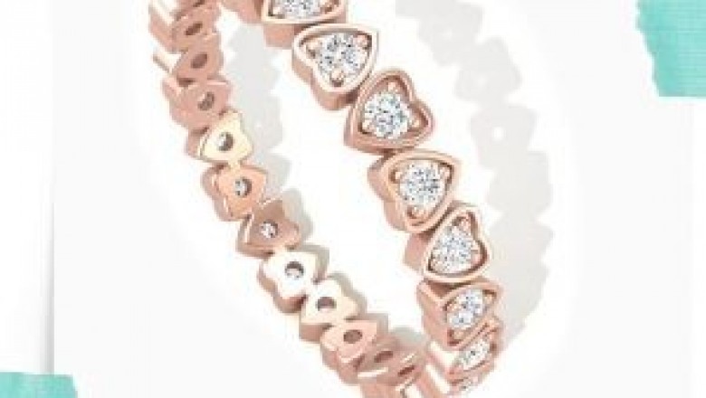 Heart Shaped Wedding Band For Women