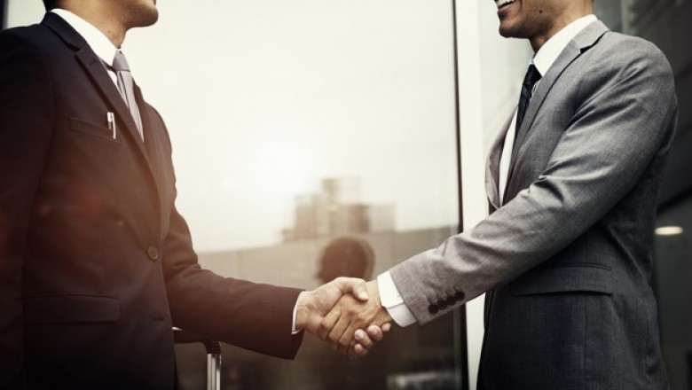 B2B DataCards | Business Industry Data Cards | Business Data Counts