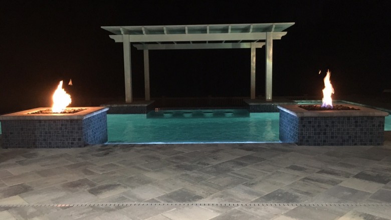Pool Enclosures Tampa | Aluminum Screen Enclosures | Pool Cages-Tampa, Florida