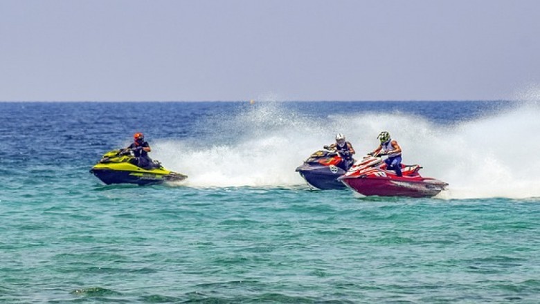 Six Tips For A Safe Jet Ski Experience