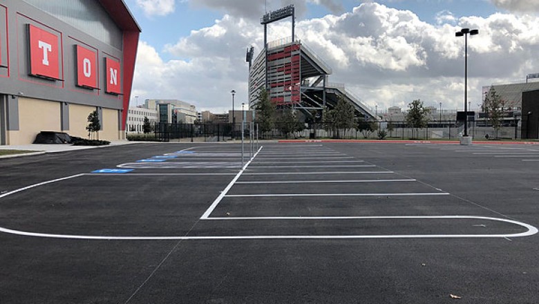 Avoid Expensive Repairs to Your Asphalt Parking Lot With NoPotHole