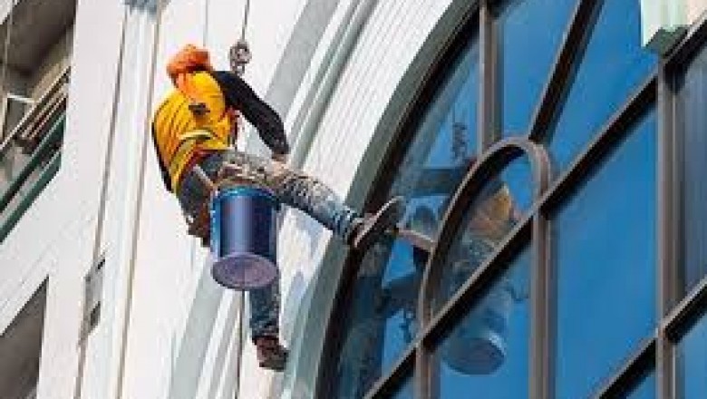 Rope access painting sydney