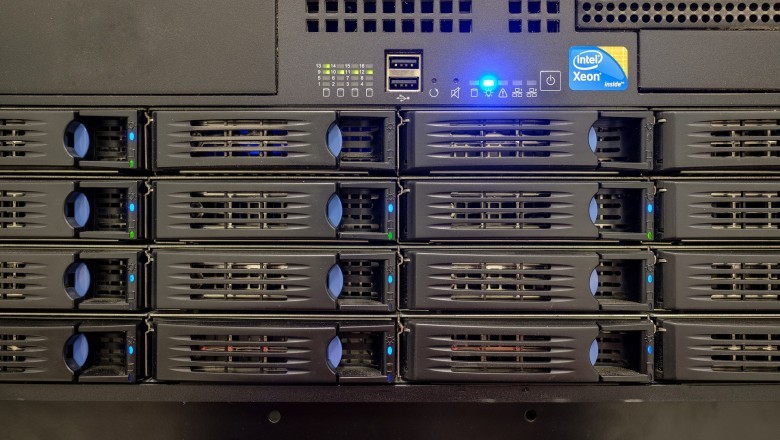 Choosing The Right Web Hosting Provider
