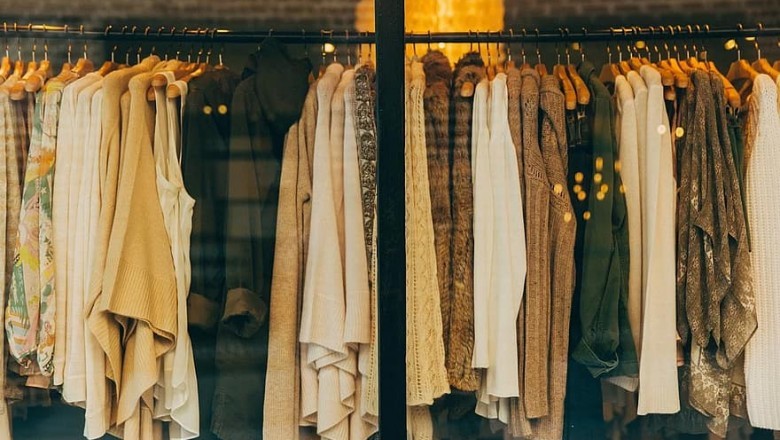 What Are the Best Wholesale Clothing Websites UK?