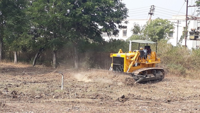 Crawler Bulldozer Market Classification, Opportunities, Types, and Applications
