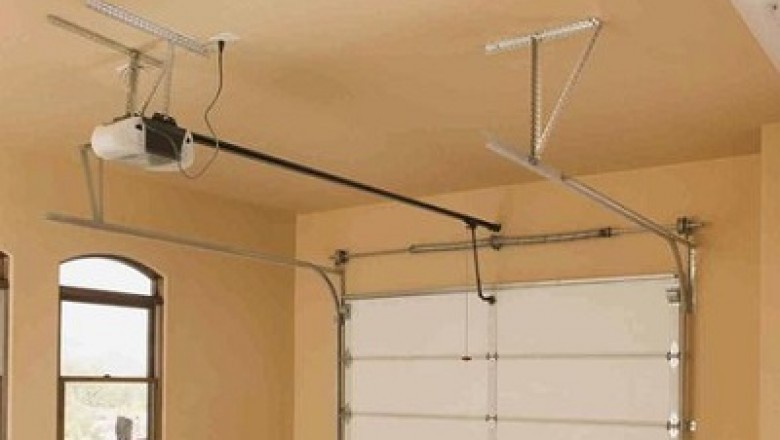 A Guide to Garage Door Openers