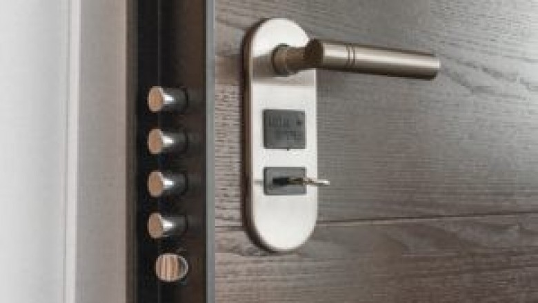 What to Consider Before Hiring an Emergency Locksmith?