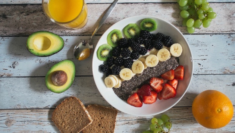 What deficiency causes sugar cravings