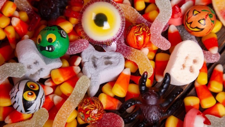 What Are The BEST and WORST Halloween Candies For Your Teeth?