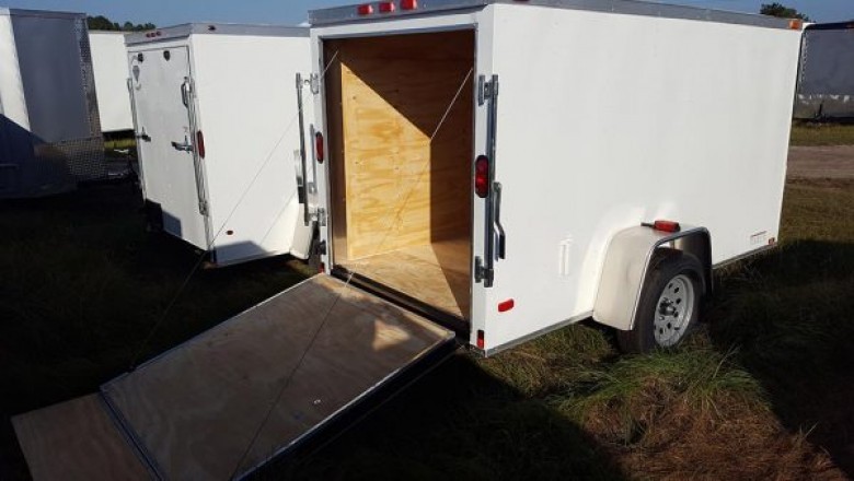5 x 8 V Nose Cargo Trailer
