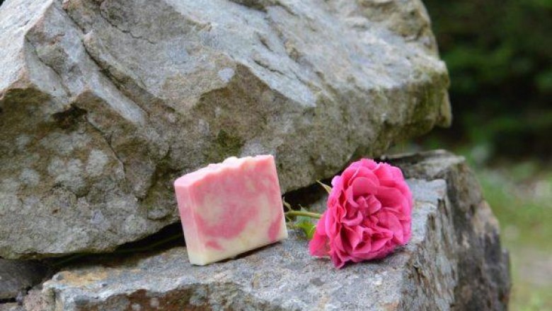 Shea Body Butter - Gets Soft, Moist, and Clean Skin