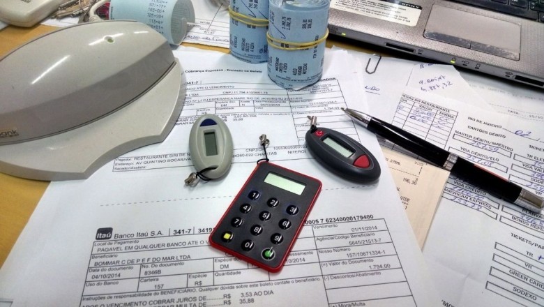 DIFFERENCE BETWEEN PARTIAL AND FULL TIME ACCOUNTING