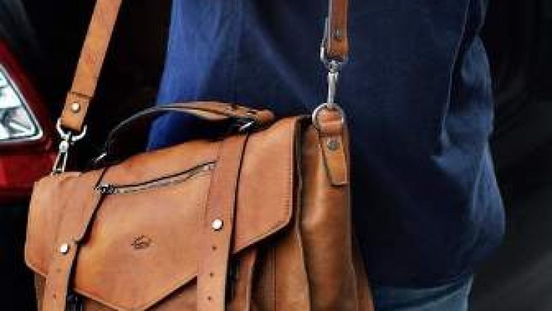 Shoulder Bags