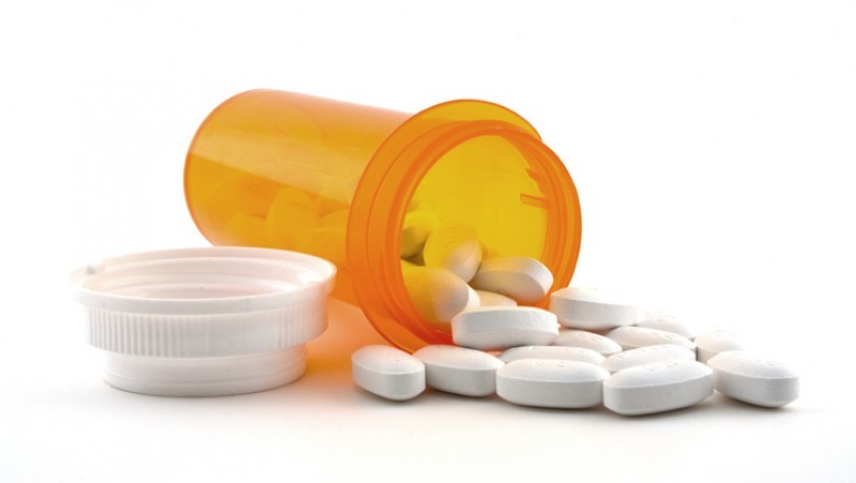 How low dose naltrexone helps in managing HIV/AIDS?