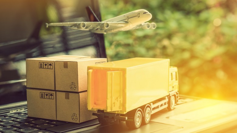 Book a courier service UK - Easy shipping to Sri Lanka
