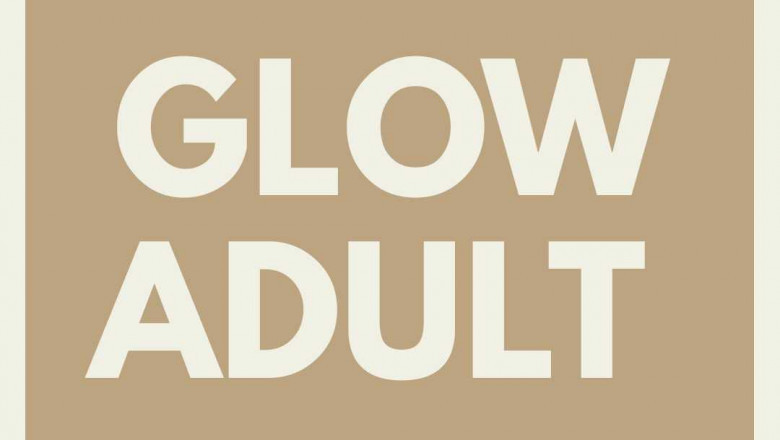 Patricia a Web Designer joined GlowAdult to get support for her freelance career.