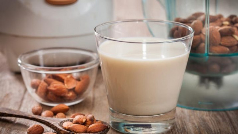Almond drinks does not contain lactose, and is highly preferred by consumers which are lactose intolerant and individuals that avoid dairy products, including vegan consumers