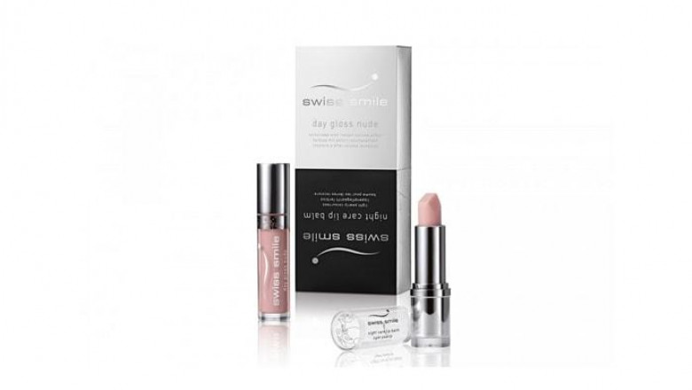 Get Elegant and Stylish Custom Lip Gloss Boxes at CustomBoxesZone