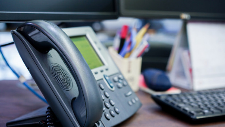 Online Shop for all Voip Products : IP Phones, PRI Cards, Headphones