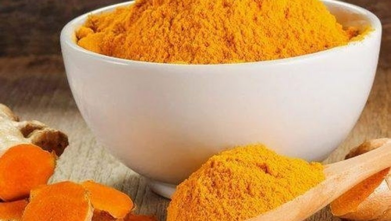 The increasing use of turmeric oleoresins in food and beverage is propelling the industry forward.